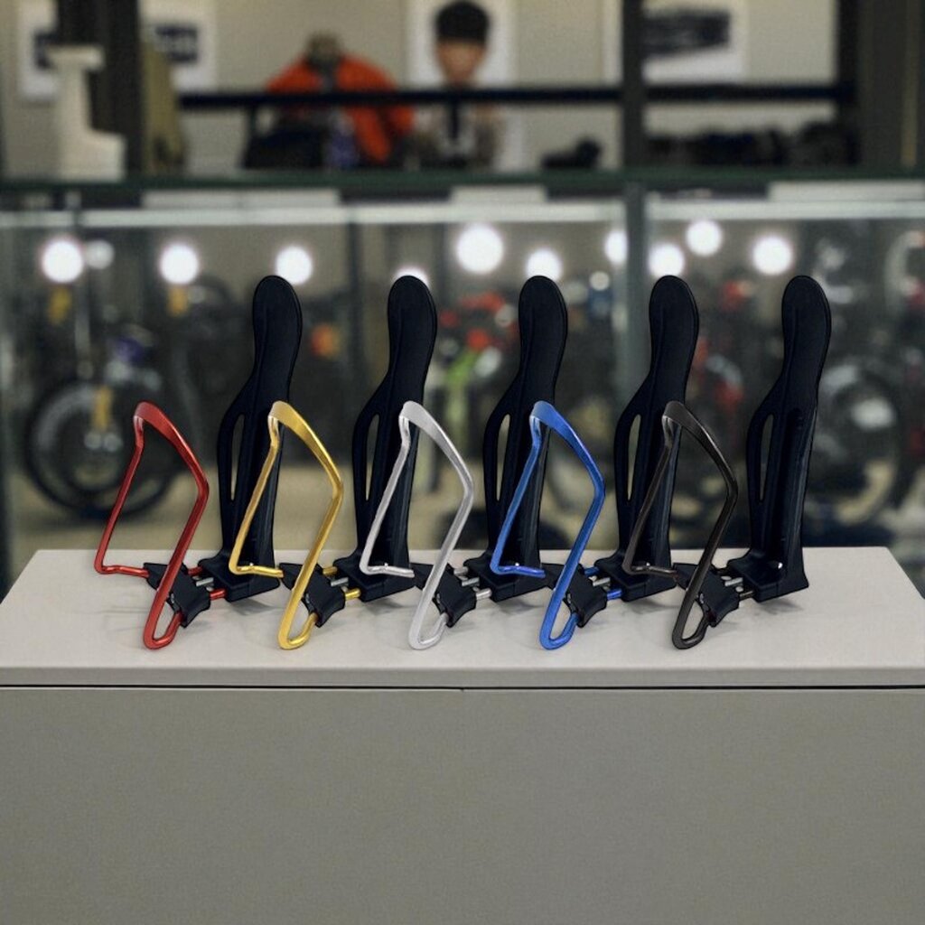 ขาขวดน้ำติดจักรยานแบบอลูมิเนียม FMFXTR ปรับระดับได้