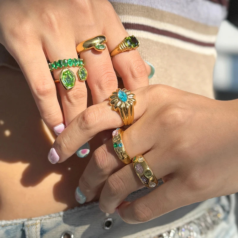 Uworld Fashion Y2k Blue Rhinestone Ring 18k Gold Color Plated Stainless Steel Stackable Asymmetric R