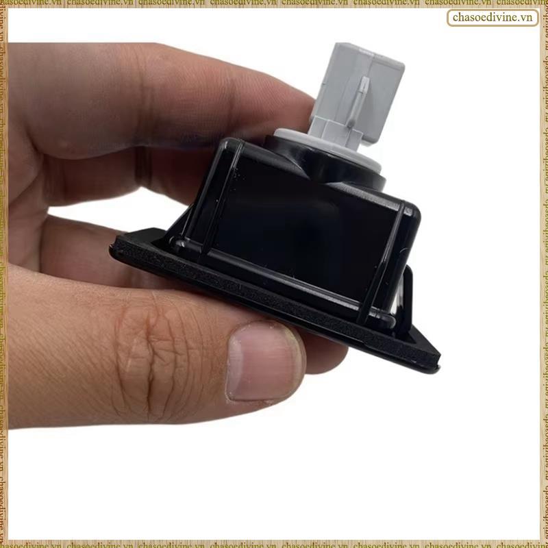 [KYGM] 92501-R4000 92501R4000 ไฟส่องป้ายทะเบียนด้านหลังรถยนต์สําหรับ KX5