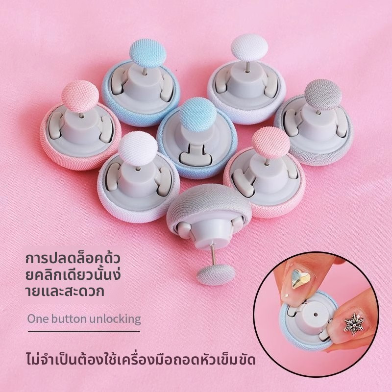 คลิปหนีบผ้านวมกันลื่น คุณสามารถถอดปลอกผ้านวมและปรับหัวหัวเข็มขัดได้ ปลดล็อคด้วยปุ่มเดียวโดยไม่ทําร้ายผ้า