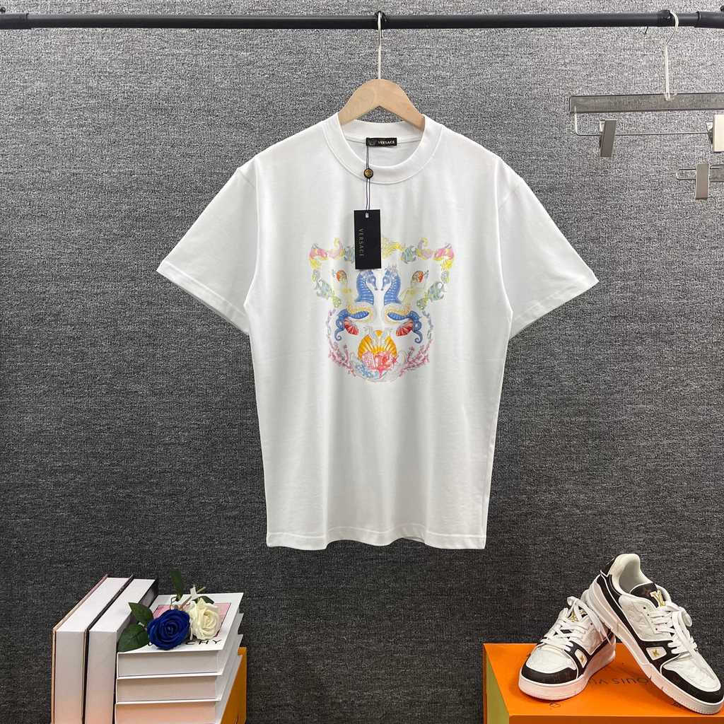 Versace/Versace ผู้ชายผู้หญิงเสื้อยืดพิมพ์แขนสั้นคู่เสื้อยืดสินค้าใหม่ลําลองผู้ชายอเมริกัน JCPZ