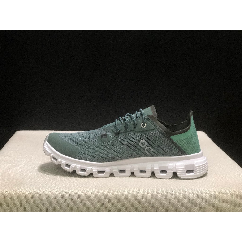 On Run Cloud 6 Coast รองเท้าวิ่งลําลองสําหรับบุรุษและสตรีใหม่ N1JU