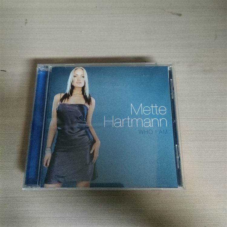 T168(ฉบับญี่ปุ่น ) Mette Hartmann Who I Am huiyi1