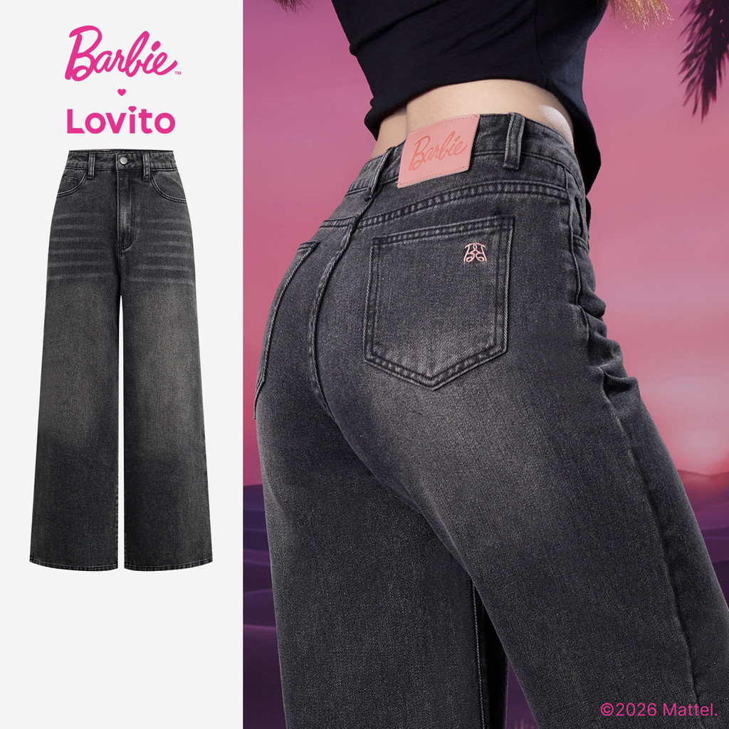 Barbie™ X Lovito กางเกงยีนส์สีดำผู้หญิง ฤดูใบไม้ผลิ/ร้อน เอวกลาง ขาตรง ปักลาย กระดุมและกระเป๋า เกาหลี อินเทรนด์ LBL5AD054