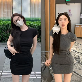 Hotgirl พร้อมส่ง ชุดผู้หญิง ชุดเดรสสั้นผู้หญิง เดรสเซ็กซี่แขนสั้น สีผื้น ดีไซน์จีบเซ็กซี่ (เทา/ดำ)