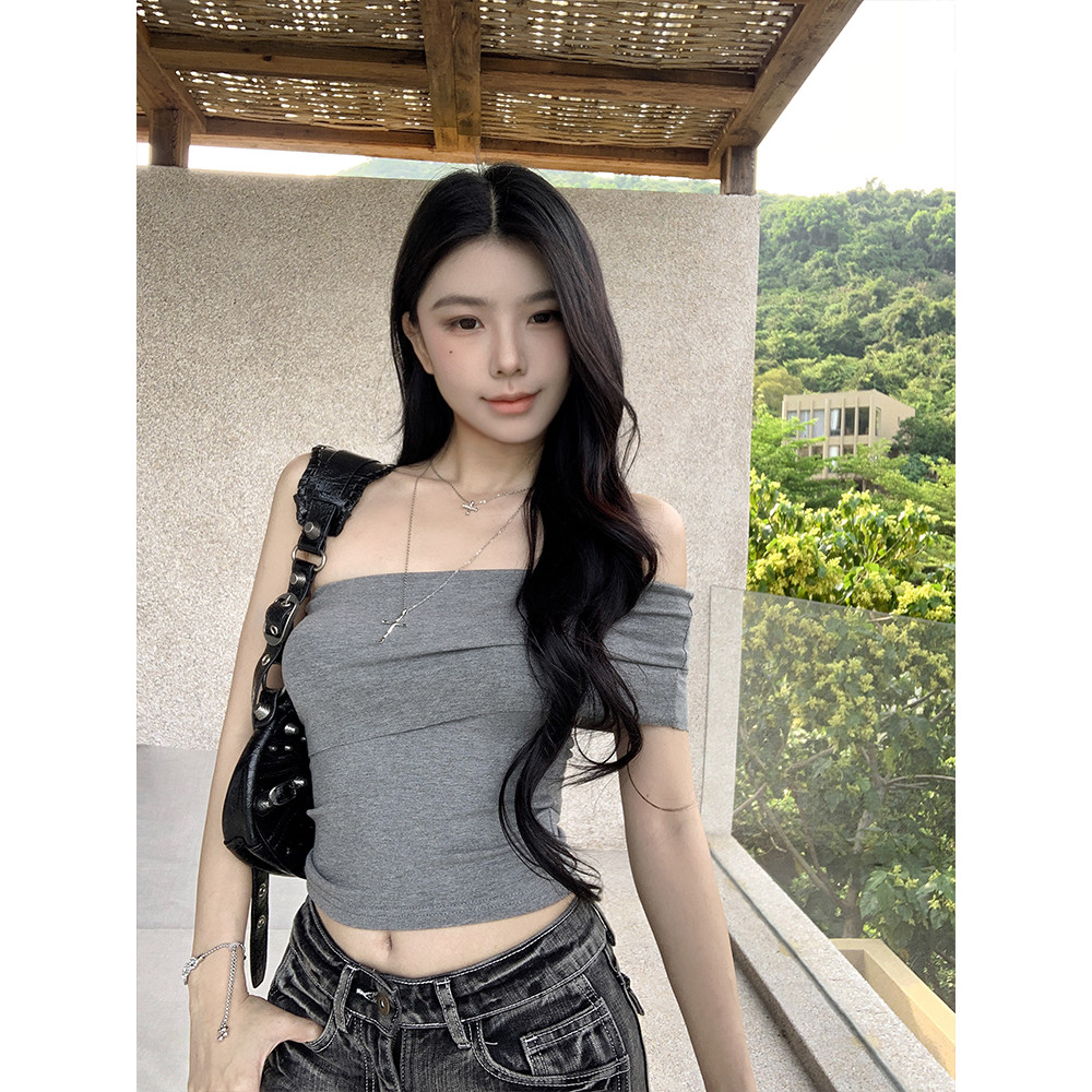 Moses Queen/Queen of Mercy เสื้อยืดแขนสั้นไหล่เดียวสไตล์อเมริกันย้อนยุคสำหรับผู้หญิง เสื้อเชิ้ตเปิดไหล่เก๋ๆ