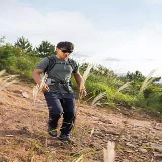 Decathlon Men'S Hiking Synthetic Short-Sleeved T-Shirt Mh100 เสื้อเดินป่าผู้ชาย รุ่น Mh100 - Green