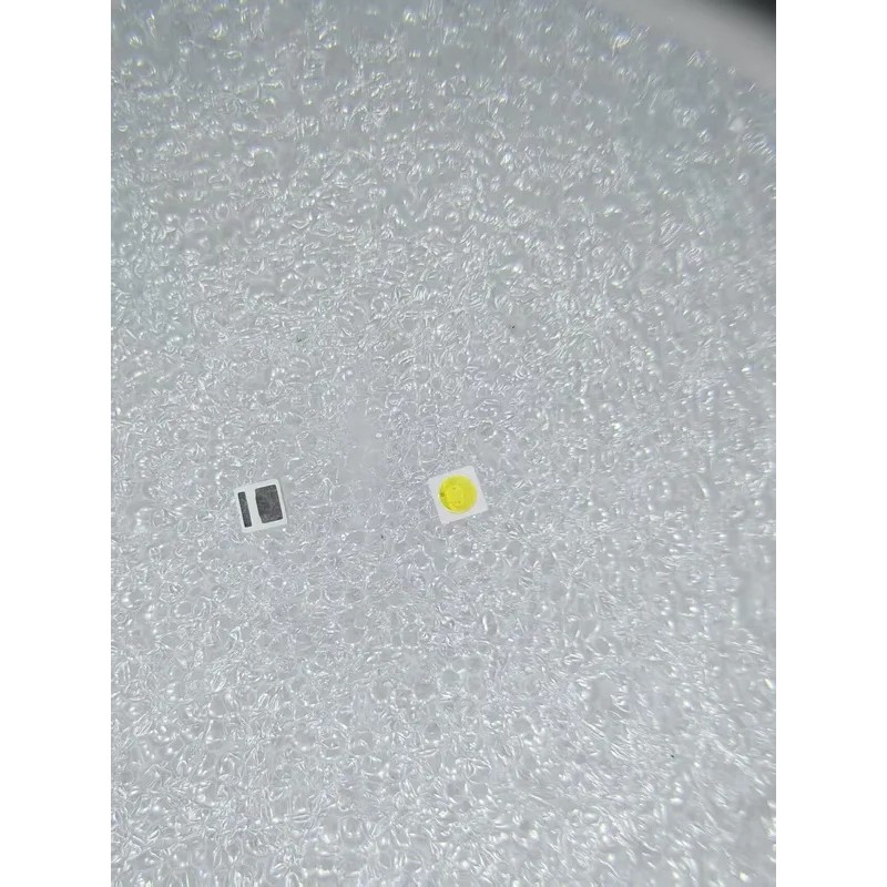LED Backlight High Power LED 1.5W 3V 3030 94LM Cool สีขาว LCD Backlight สําหรับแอพพลิเคชั่นทีวี EMC 