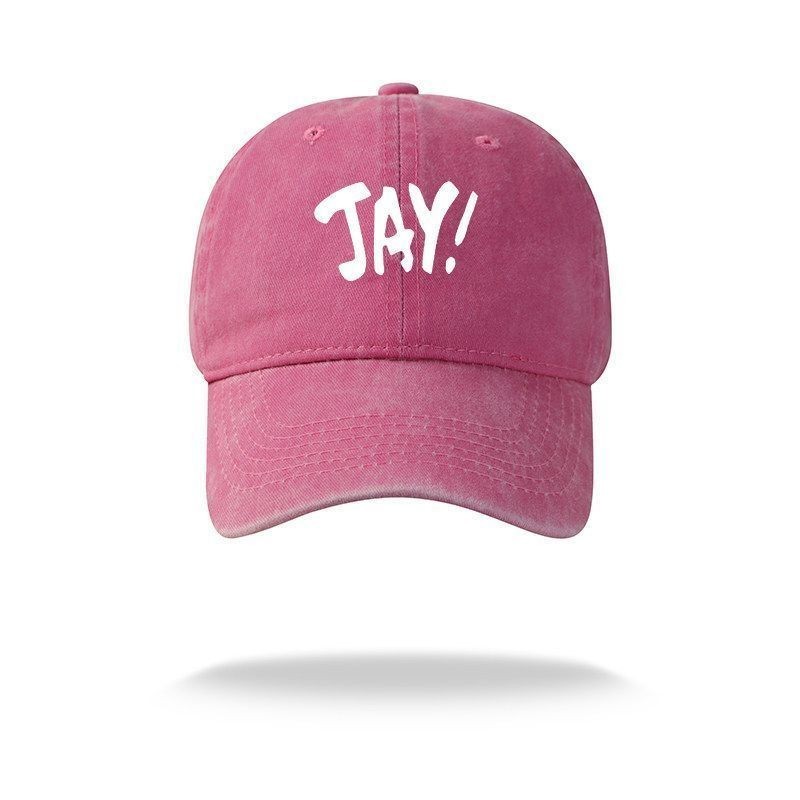 JAY Chou Hat เสื้อผ้าคอนเสิร์ตอินเทรนด์ JAY หมวกเบสบอลนักเรียนตัวอักษรเรียบง่าย#周杰伦帽子潮流演唱会衣服JAY简约字母学