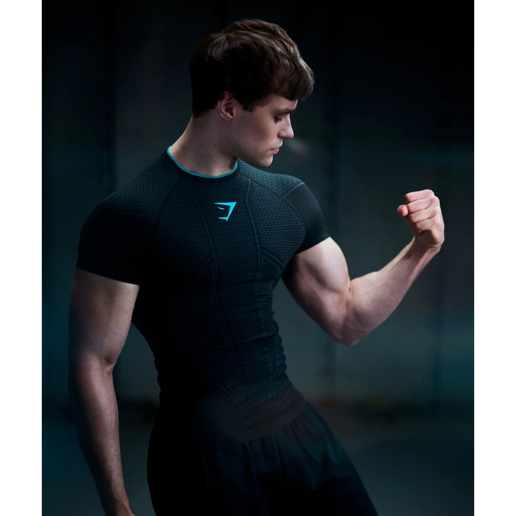 GYMSHARK ONYX เสื้อยืดคอกลมแขนสั้นรัดรูปผู้ชายกีฬาฟิตเนสยืดเสื้อยืด