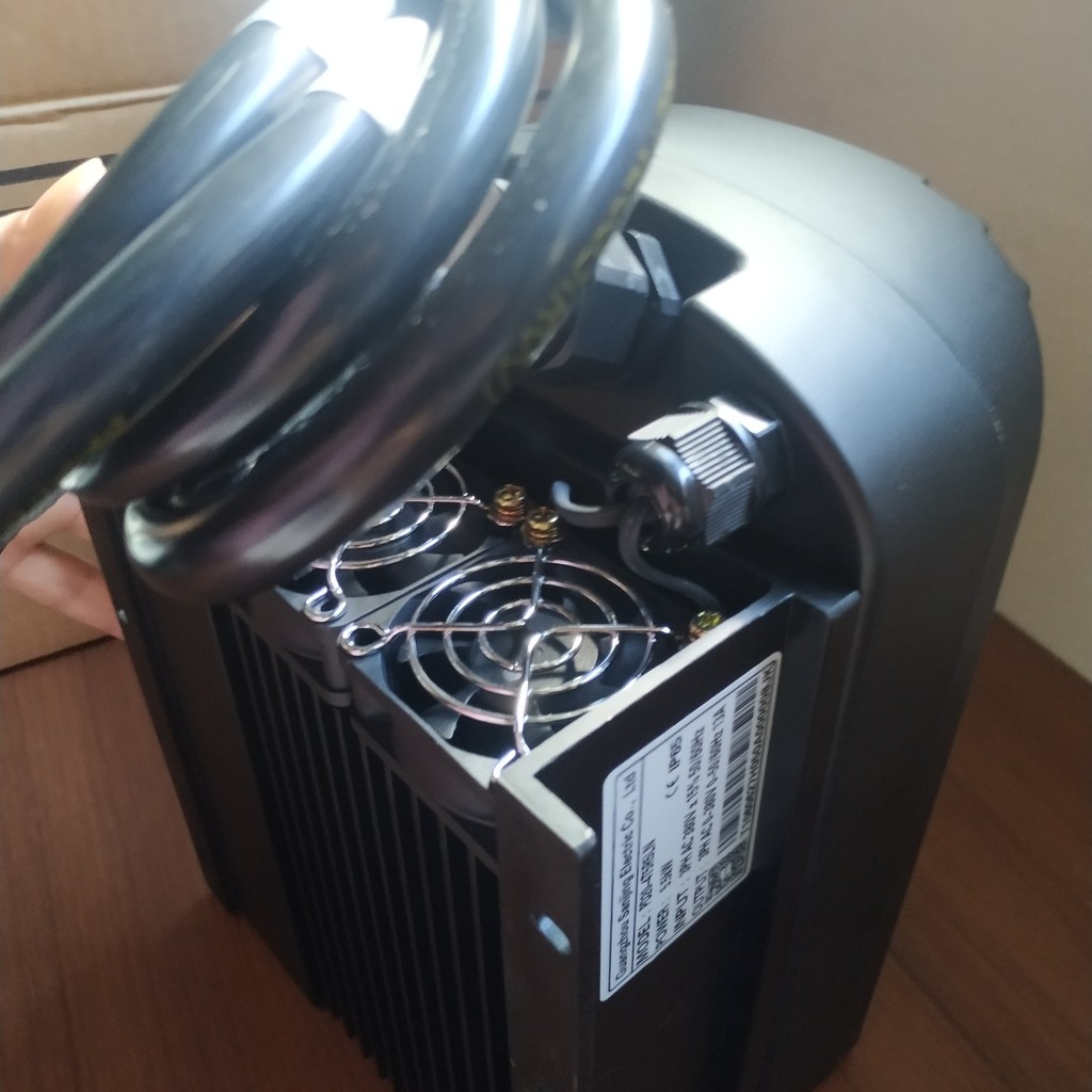 Tricrystal กระเป๋าเป้สะพายหลังปั๊มน้ํา 5.5KW อินเวอร์เตอร์ PD20-4T5R5LN One-Key Pressure Regulator C