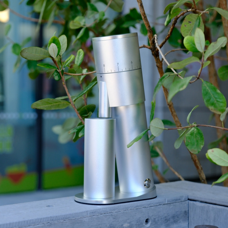 เครื่องชงกาแฟไฟฟ้า Mischief C40 พร้อมเครื่องบดในตัว, เครื่องชงกาแฟขนาดเล็กสำหรับใช้ในบ้าน ปรับความเร