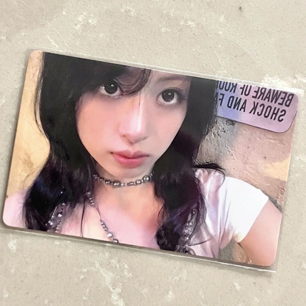 Bao Monster Zheng Yaxian Photocard jd2.0 Hyun Yaxian การ์ดจีนกลับ Bonus Card บัตรอย่างเป็นทางการราคา
