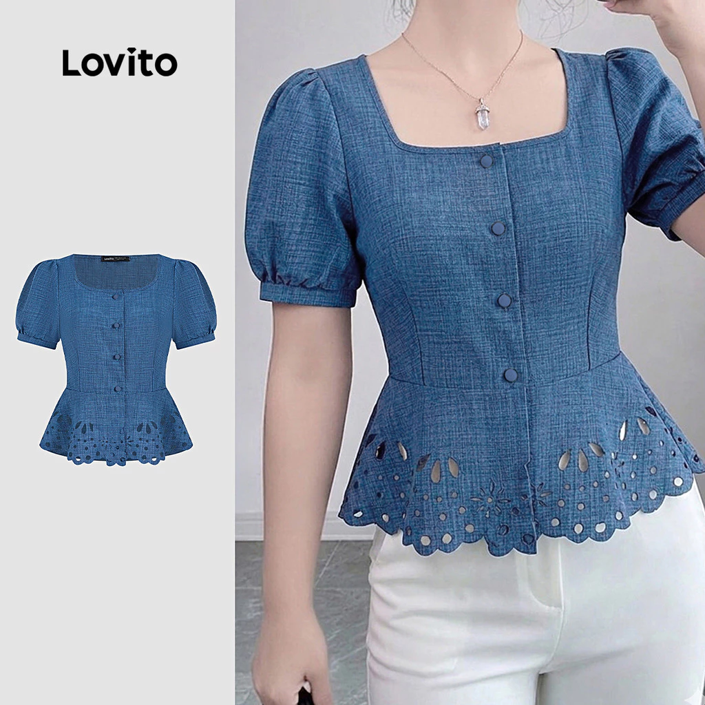 (New Arrival) Lovito เสื้อเชิ้ตเบลาส์ลําลองผู้หญิง แขนสั้น กระดุมหน้า ลายฉลุสําหรับฤดูใบไม้ผลิ/ฤดูร้อน สีฟ้า L195ED129