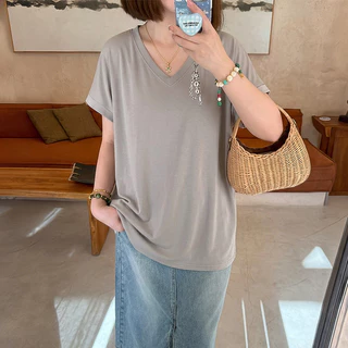 【พลัสไซส์】(50-150กก.) เสื้อยืดฤดูร้อนผู้หญิงอ้วนโอเวอร์ไซส์หลวมธรรมดาแขนสั้น เสื้อคอวี Oversize Tshirt