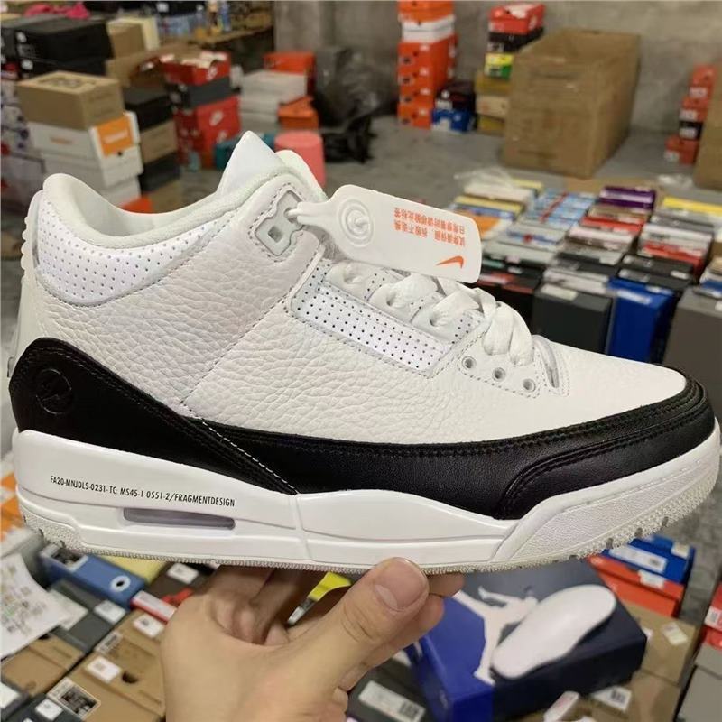 AJ3 Fujiwara Hiroshi Lightning สีดําสีขาวกลางแจ้งรองเท้าผ้าใบทุกคู่ aj3 Casual Wear-Resistant Anti-S