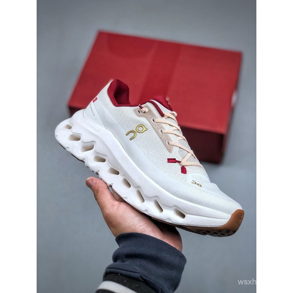Onrunning CloudRength limited edition สําหรับปีงูรองเท้าวิ่งระบายอากาศและน้ําหนักเบารองเท้าวิ่งพื้นน