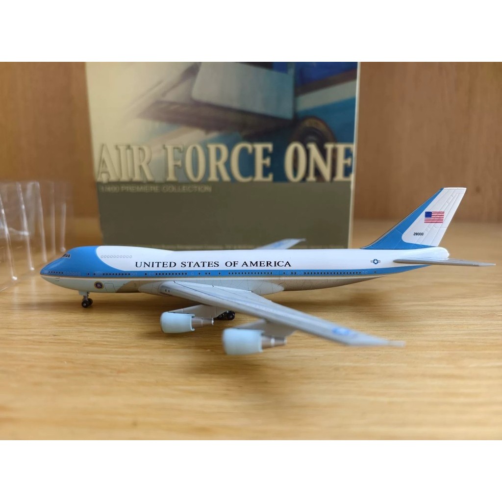 [คลังสินค้าพร้อม] 1: 400 Veyron Dragon Wings US Air Force United States Air Force One Air Force One 