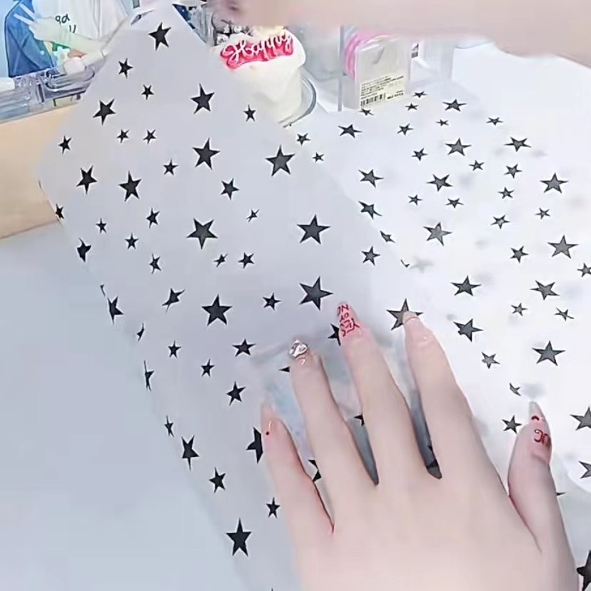 Ins Style Black White Star Sydney Paper Out Card Packing Material กระดาษห่อของขวัญขายส่งกระดาษดอกไม้