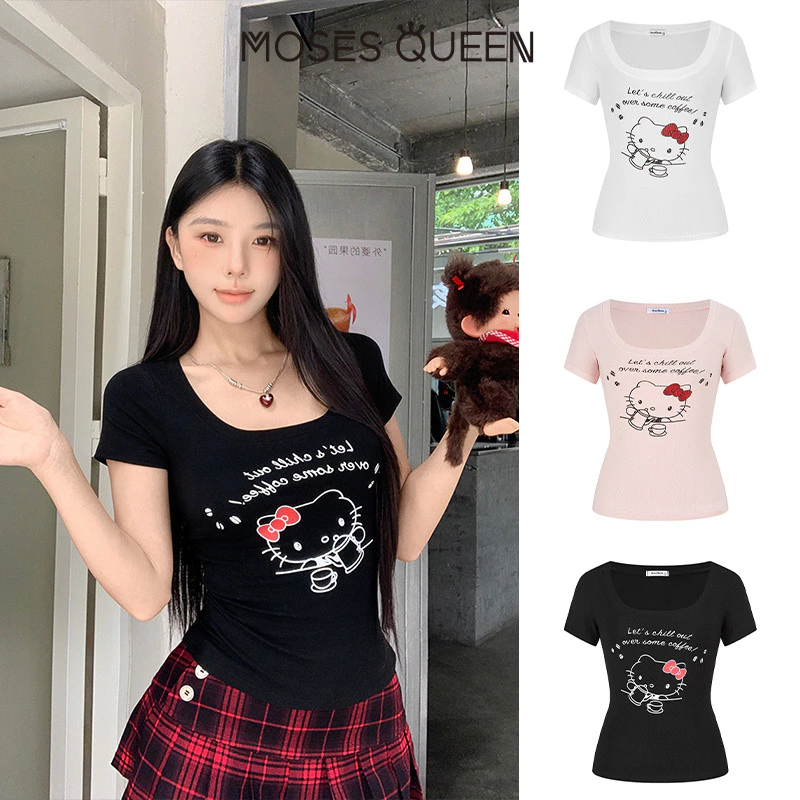 MOSESQUEEN เสื้อยืดแขนสั้นคอวีเผ็ด KT cat ทรงสวปท์สไตล์อเมริกัน ทรงเข้ารูป ทรงเข้ารูป ทรงเข้ารูป เอว-cinching top #63753