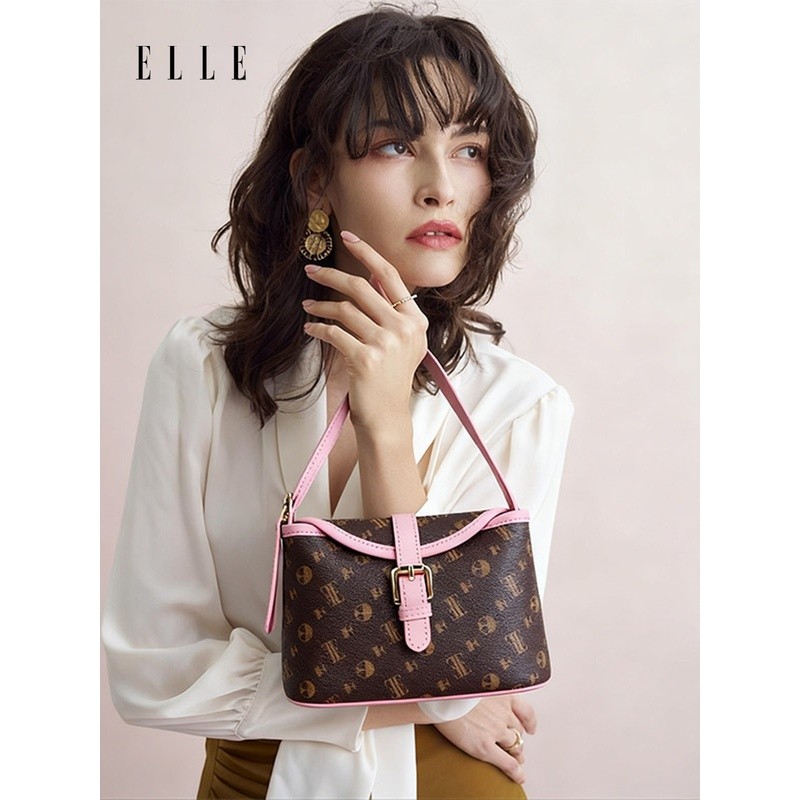 กระเป๋าผู้หญิง ELLE รุ่นใหม่ปี 2026 กระเป๋าทรงสี่เหลี่ยมขนาดเล็กพร้อมลวดลายวินเทจ ให้ความรู้สึกหรูหร