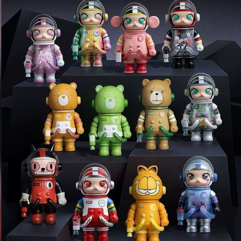 ราคากิจกรรม POPMART MEGA SPACE MOLLY 100% Anniversary Series 3rd Generation Mystery Box Gift Decorat