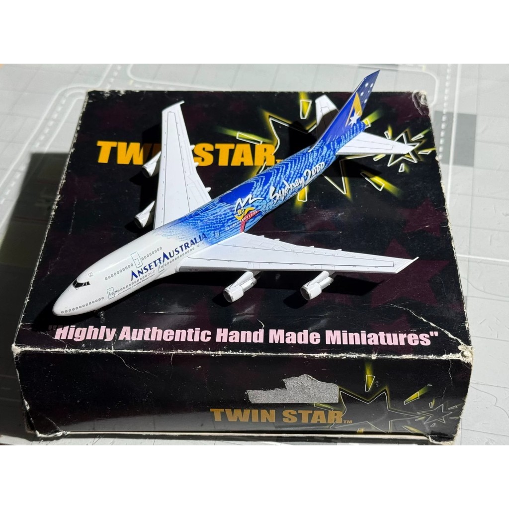DragonWings 1: 400 Australia Anjie Airlines B747-300 2000 Sydney Olympics Painter VH-INJ Head Micro-