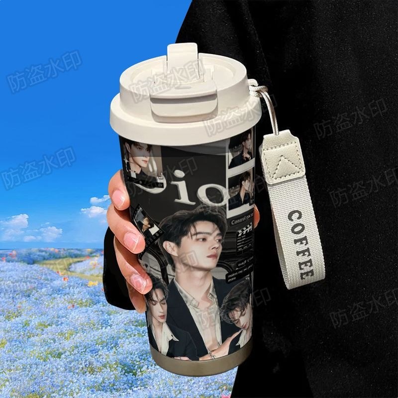 Xu Kai Star สินค้าหล่อกระติกน้ําร้อนถ้วย 316 สแตนเลสความจุขนาดใหญ่#许凯明星帅气周边保温杯316不锈钢大容
