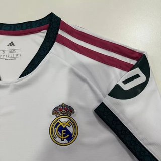 เรอัลมาดริด 2026/27 แฟนรุ่นชายแขนสั้นเสื้อฟุตบอลเสื้อยืดกับ MBAPPÉ 10