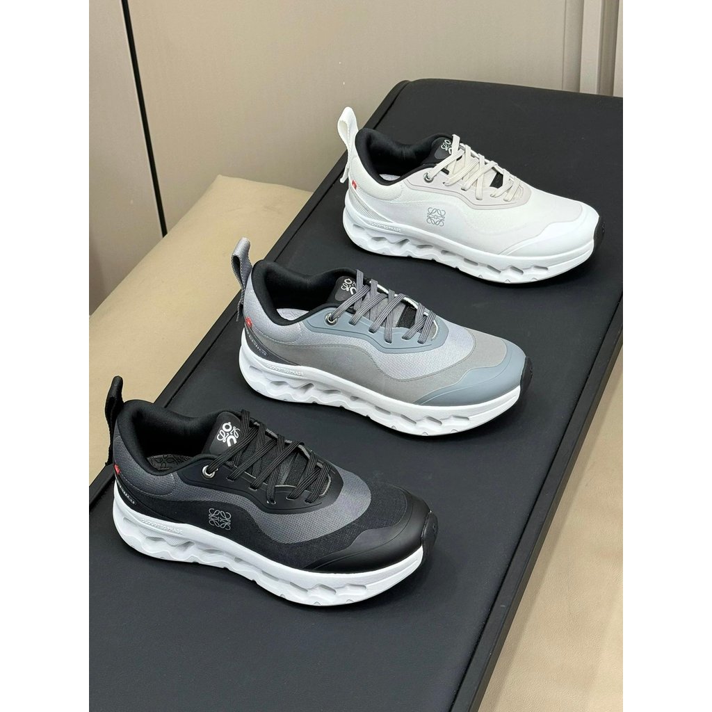 On Running On Running Joint Running Shoes with Loewe