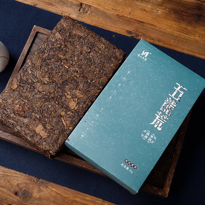 Anhua ชาดํา Wulong Wilderness Hand-Builded Fu อิฐ Original Leaf ดอกไม้สีทอง Tianjian Fu อิฐชา Anhua 