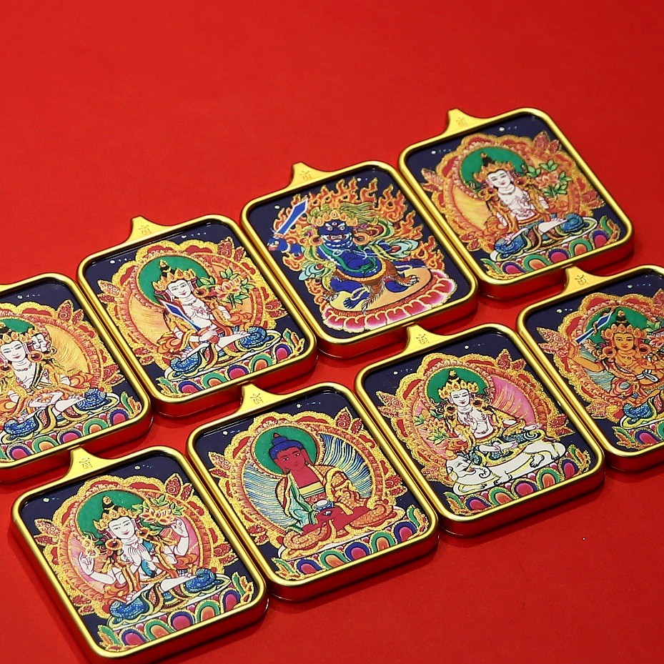 มือวาดทองสีฟ้า Tangtang การ์ดทิเบตราศีแปดผู้อุปถัมภ์ Amulet สร้อยคอ Gawu กล่องจี้ R5OT