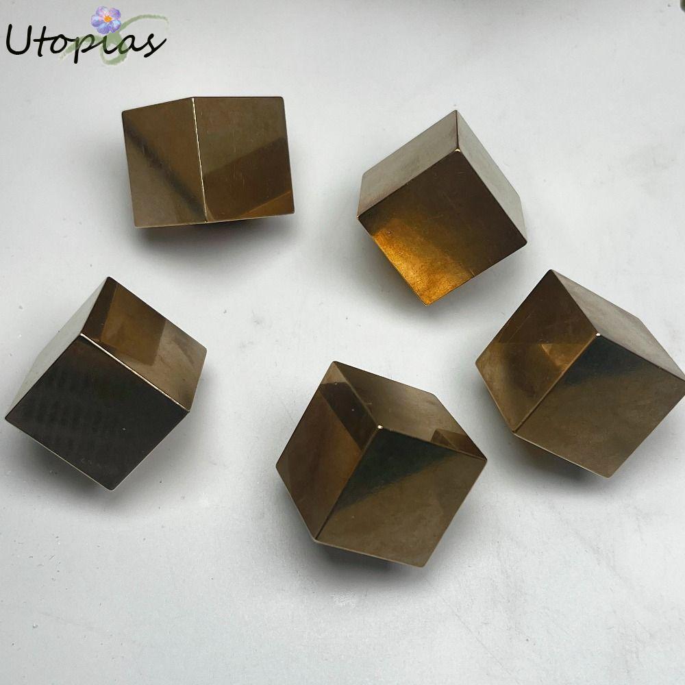 UTOPIAS Pyrite Cube ตัวอย่าง, 2.5x2.5 ซม.ที่ไม่ซ้ํากัน Metallic Luster Pyrite คริสตัลตัวอย่าง, ทองเห
