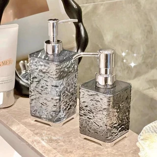 ThaiJoy💓400ml💓โลชั่นอาบน้ำขวดปั๊มรีฟิล ขวดปั๊มทรงสี่เหลี่ยม ใส่สบู่ ขวดแชมพู โฟมสบู่ สีใส ขนาด แชมพูเจลทำความสะอาดมือในห้องน้ำที่ว่างเปล่า ปั๊มสบู่เหลวเคสสีขาว สามารถ ถอดออกได้