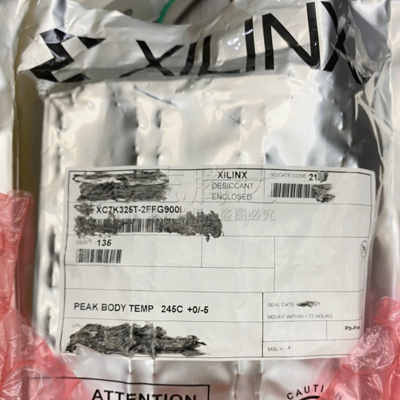 ยี่ห้อใหม่ XC7K325T-2FFG900I C XILINX Silingsi Space Military Industry โปรแกรมชิปเดิม