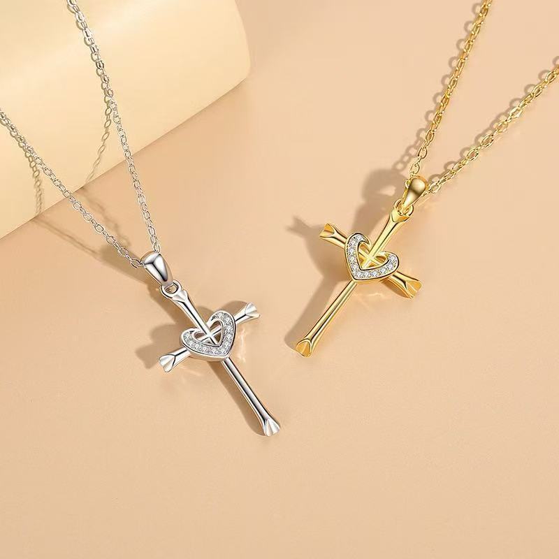 สร้อยคอจี้รูปหัวใจผู้หญิงขายร้อนสไตล์ใหม่หรูหราInsสร้อยคอเพชรโซ่กระดูกไหปลาร้าHK8P