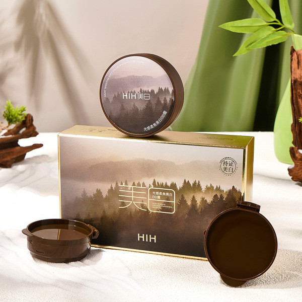 แป้งพัฟ คุชชั่น HIH Light Sensation Soft Focus Whitening BB Cream คอนซีลเลอร์ธรรมชาติยาวนาน Non-Take