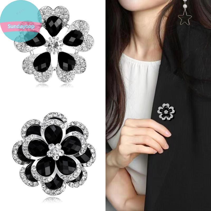 เข็มกลัดดอกไม้ Rhinestone สีดำสำหรับผู้หญิง เครื่องประดับสำหรับพิธีสำคัญ