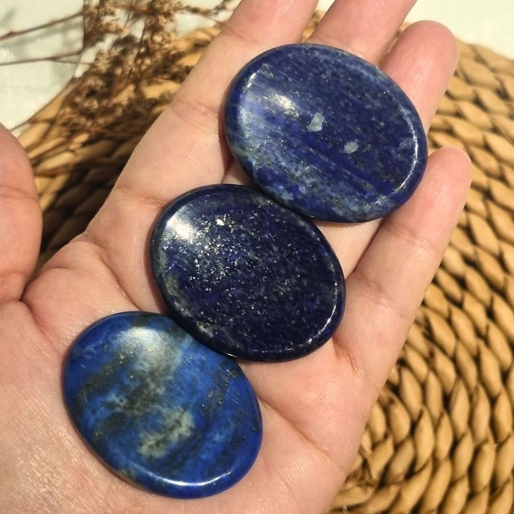 หินกังวล Lapis Lazuli 1 ชิ้น