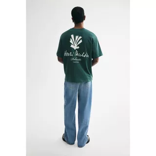 H&M(เอชแอนด์เอ็ม) เสื้อยืดทรงหลวม (Loose Fit T-shirt) ผู้ชาย 0972640_27