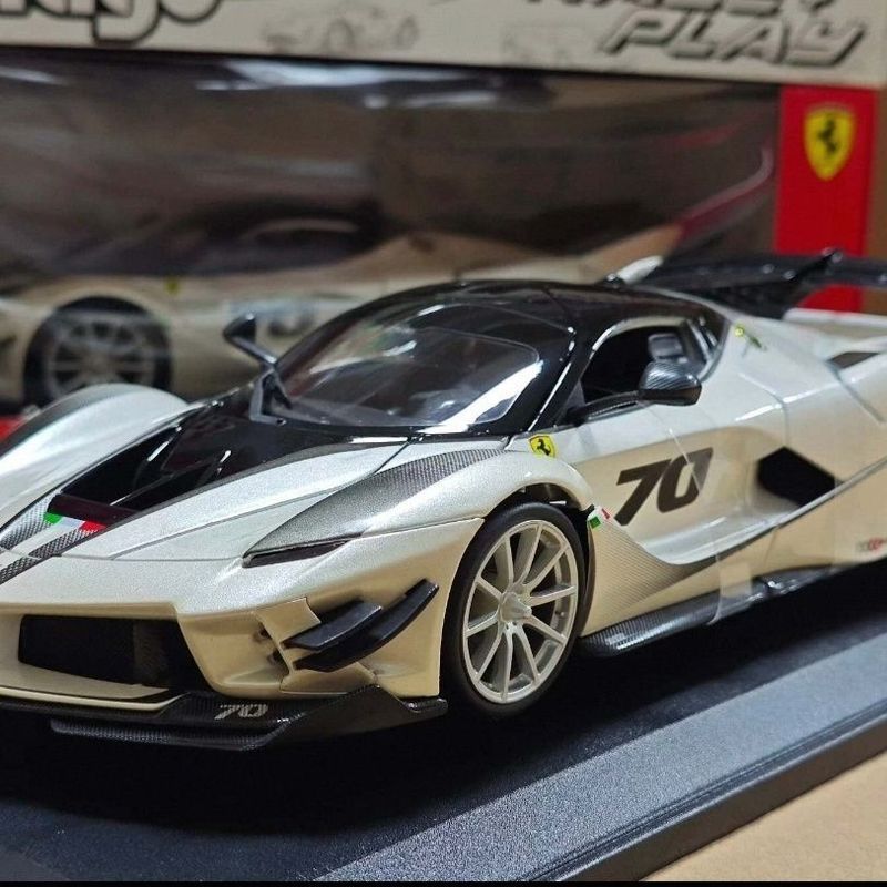 Bimei Gao 1/18 Ferrari FXXK EVO จําลองรถรุ่นของขวัญตกแต่งรถสปอร์ตต้นฉบับ