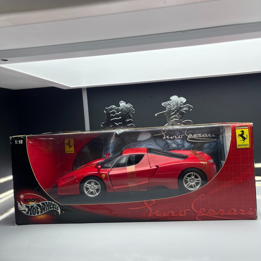 Hot Wheels Hot Wheels 1: 18 Ferrari Enzo Enzo Enzo