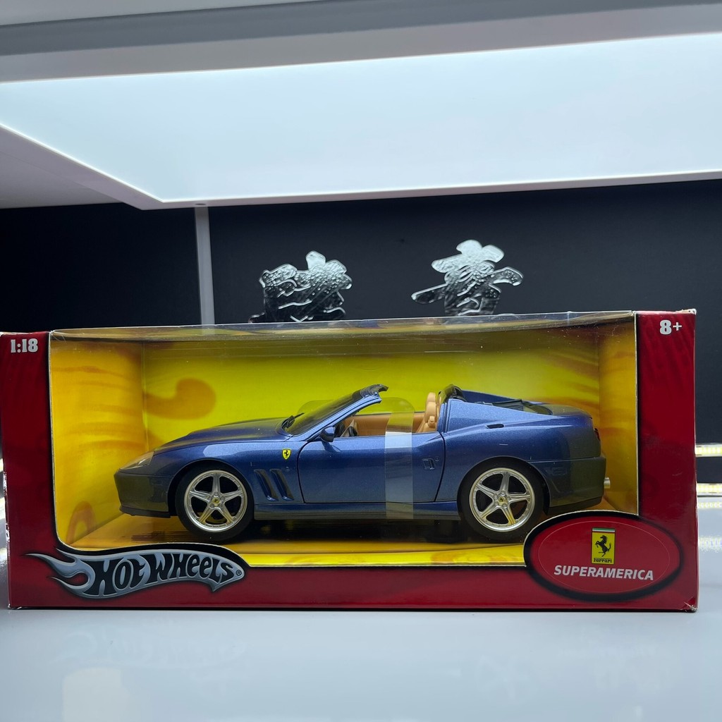 Hot Wheels Hot Wheels 1: 18