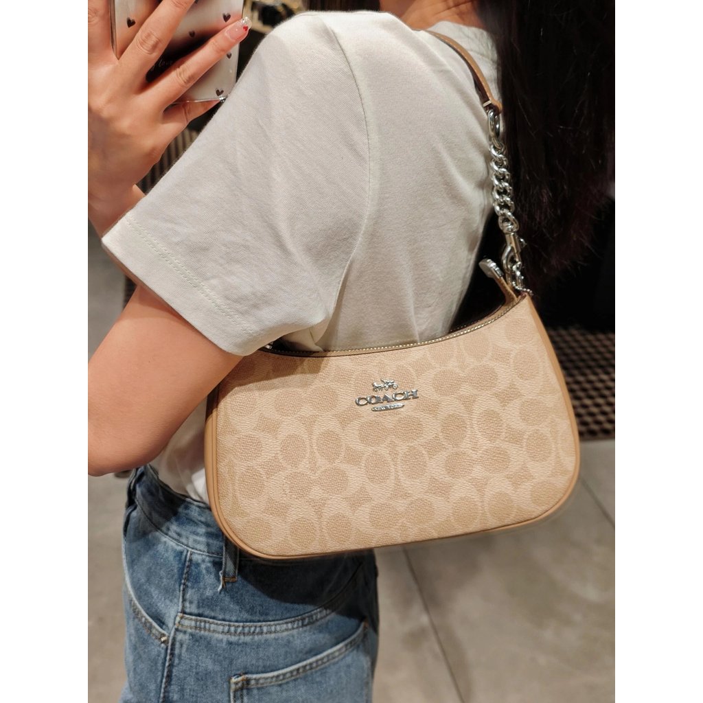 Ceri Series Half Moon Bag 20264 Underarm Bag CA548/CA269/CA173 CC326/CE848/CH139/CA261 Milk Tea Colo