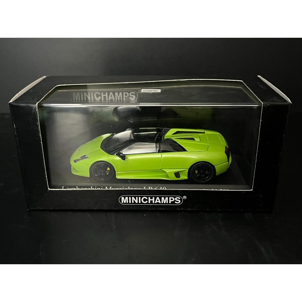 [สต๊อกพร้อม] Mini Cut Minichamps 1: 43 LAMBORGHINI Bat LP-640 Convertible Car Apple Green LAMBORGHIN