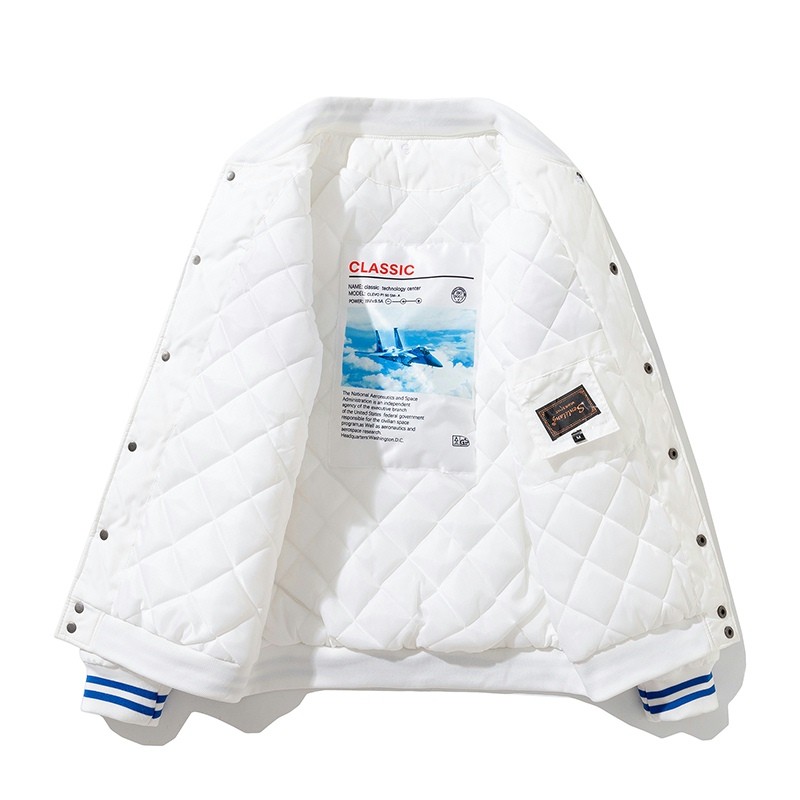 เสื้อกันหนาวแบบ Bomber Jacket สำหรับทั้งชายและหญิง ออกแบบมาในสไตล์Hip-Hop ทรงหลวมตามแฟชั่น