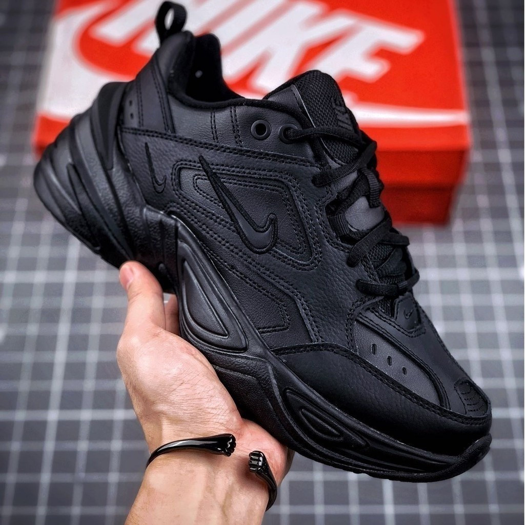 Nike Air Monarch ในสต็อก M2K techno วางจําหน่าย All Black