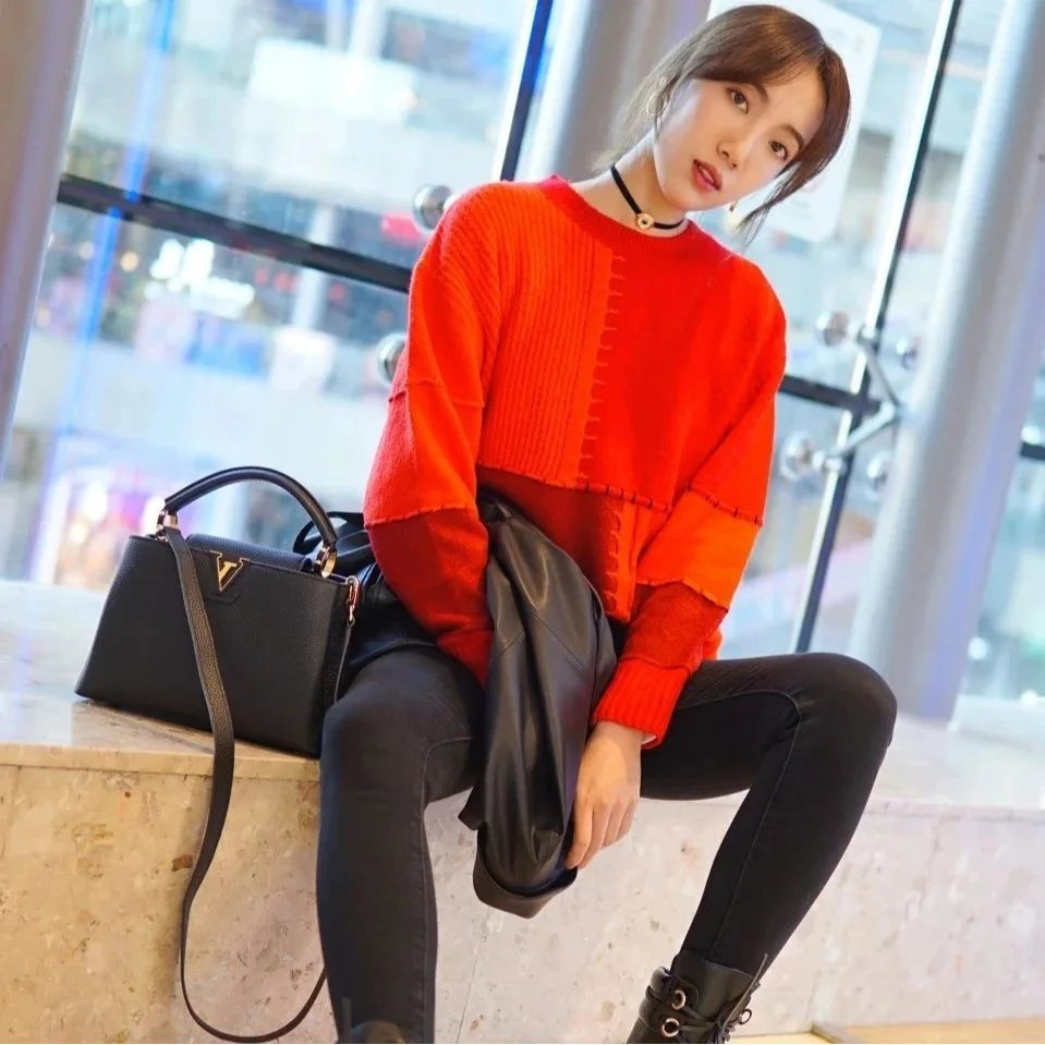 Louis Vuitton กระเป๋ารวมหลายสไตล์: tote, clutch, shoulder, cosmetic และ crossbody bags