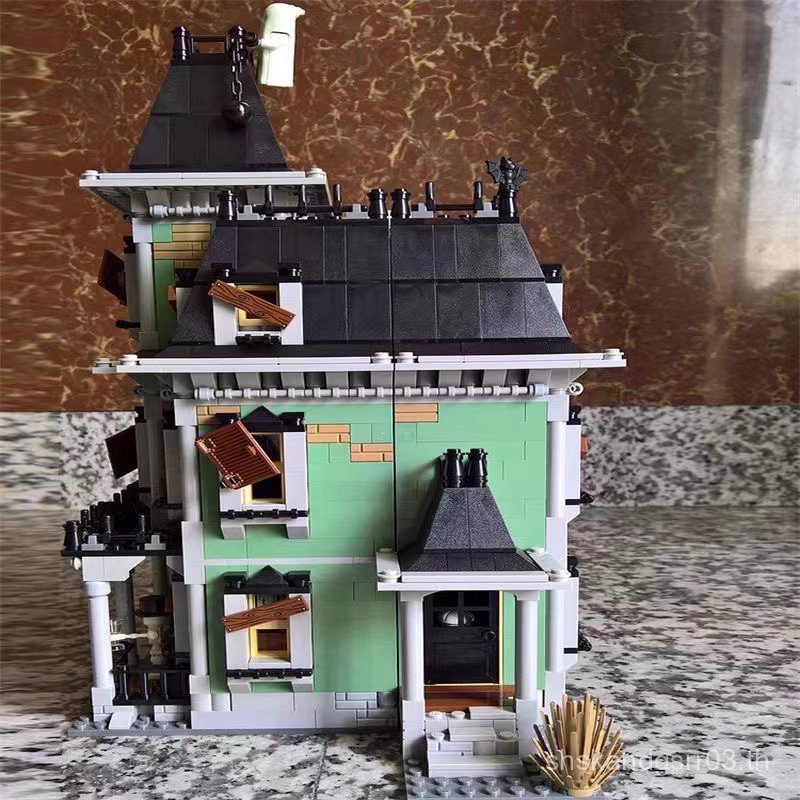 เข้ากันได้กับเลโก้แวมไพร์มอนสเตอร์บ้านอาคารบล็อกของเล่นประกอบชุด 10228 นักรบปราสาท