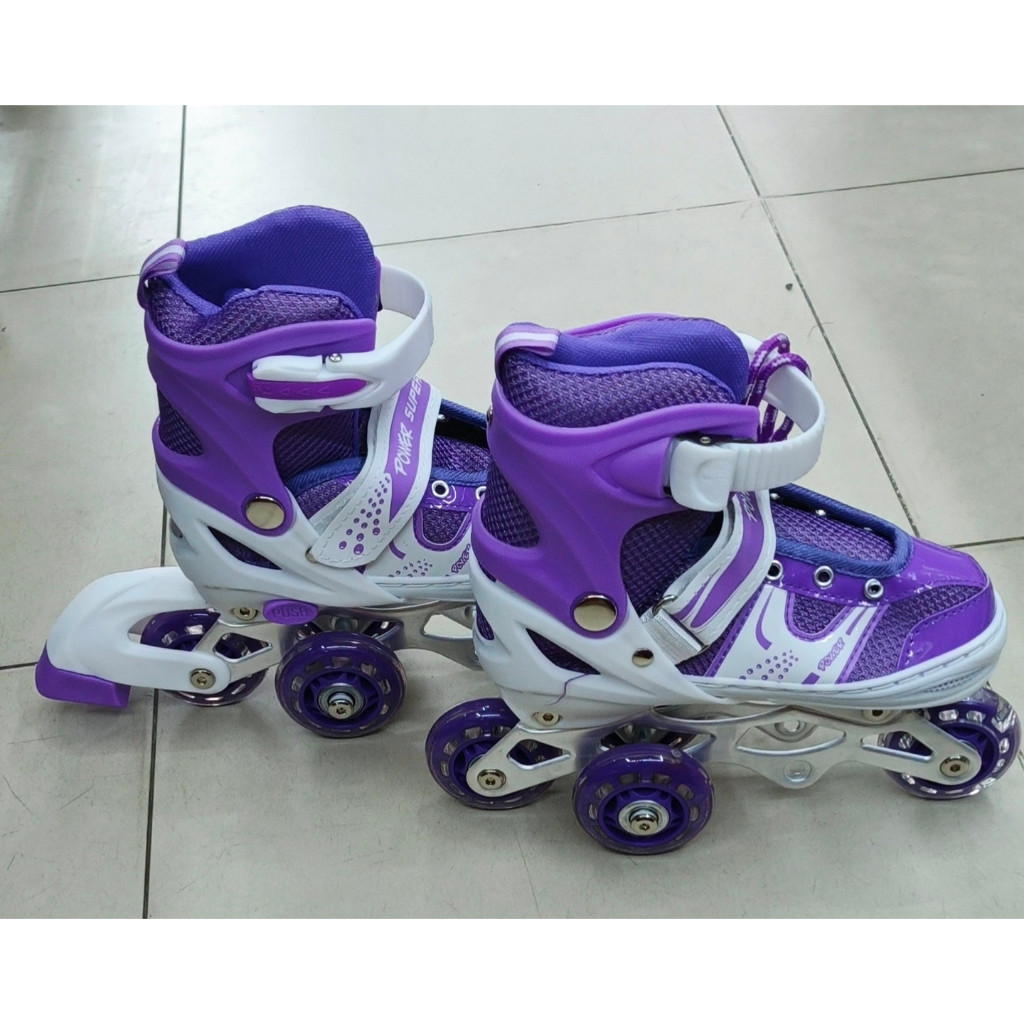 ROLLER SKATES / SKATES